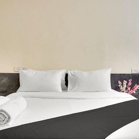 Hotel Paradise-Near Eon It Park Kharadi Pune Exterior foto