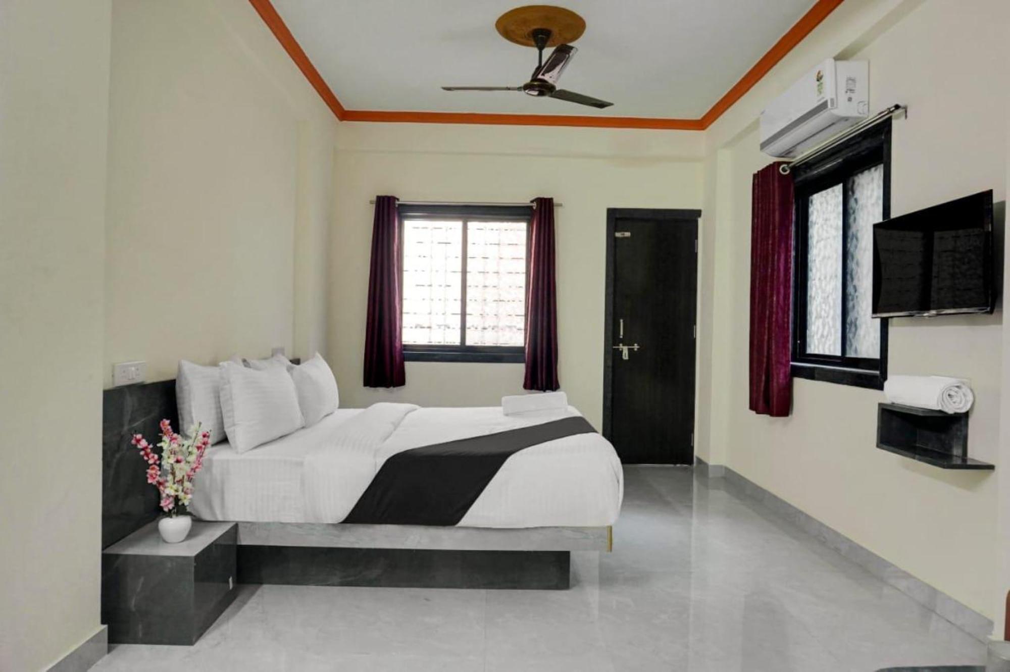 Hotel Paradise-Near Eon It Park Kharadi Pune Exterior foto