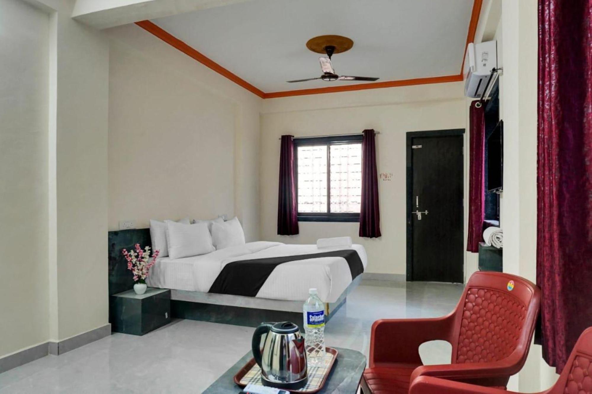Hotel Paradise-Near Eon It Park Kharadi Pune Exterior foto